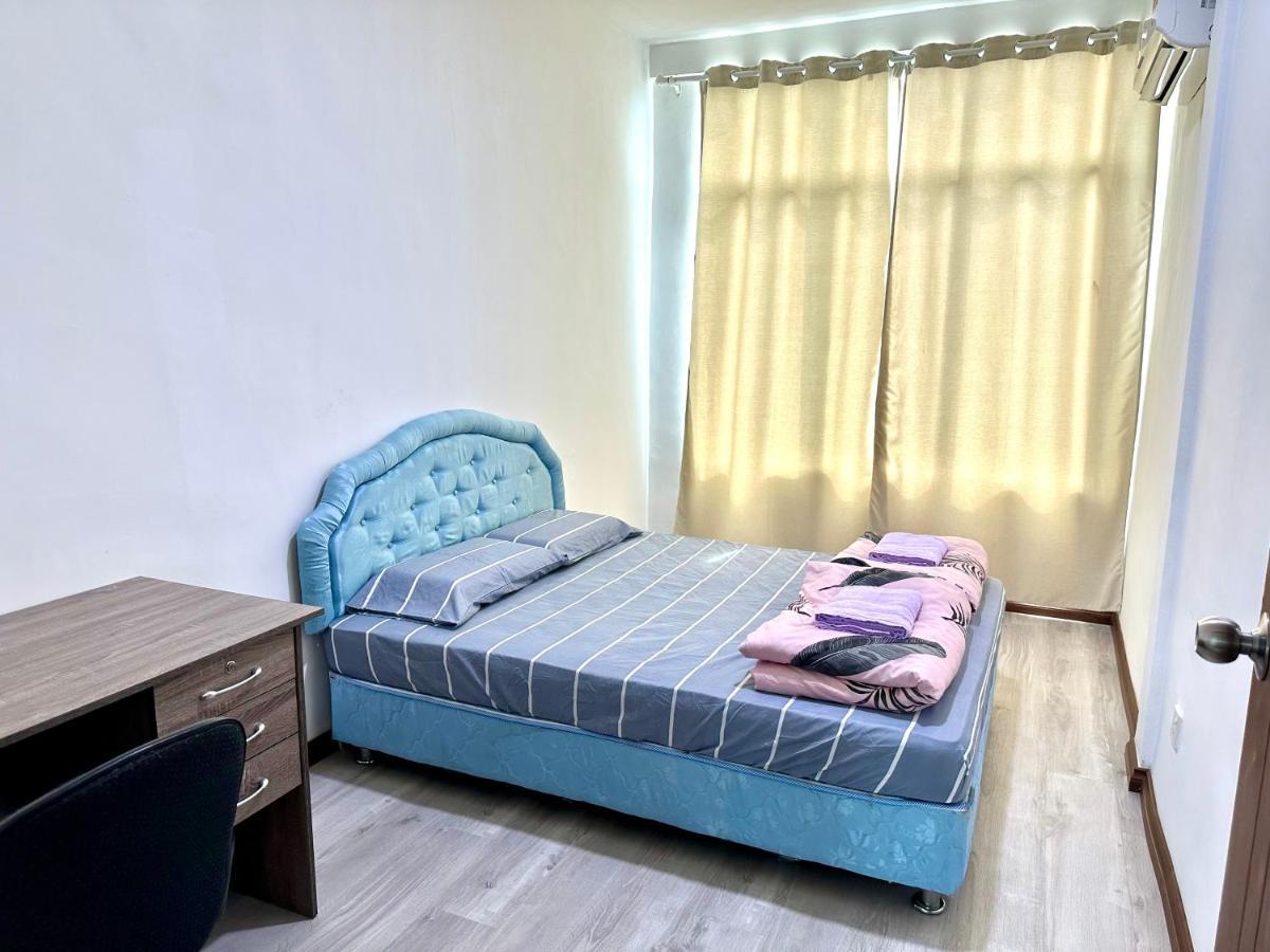 Springfield 3-Storey Cheerful Townhouse #Yoyo Homestay Sandakan Exterior foto